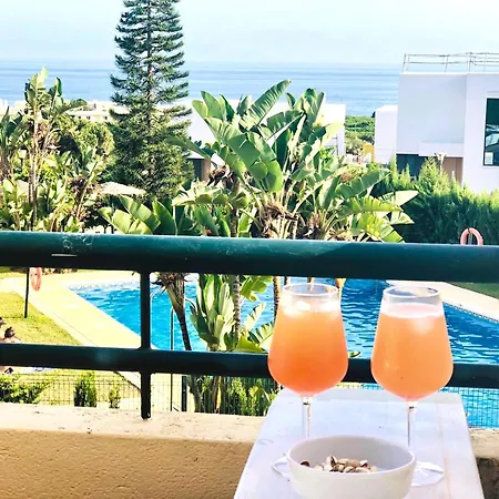 Apartmán Elegant In Marbella, 80 M² With Shared Pool