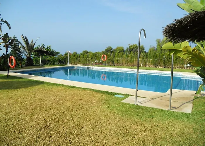 Apartmán Elegant In Marbella, 80 M² With Shared Pool