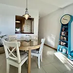 Apartman Elegant In Marbella, 80 M² With Shared Pool