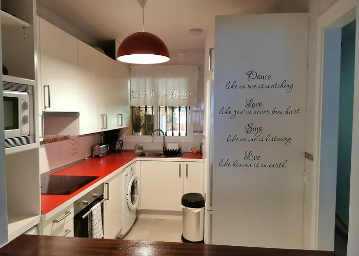 Апартаменты Elegant In Marbella, 80 M² With Shared Pool